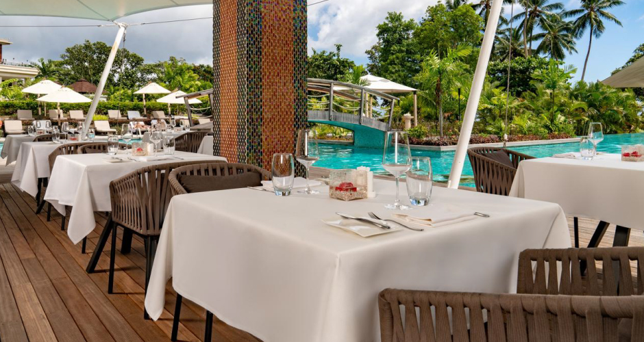 Savoy Resort 03